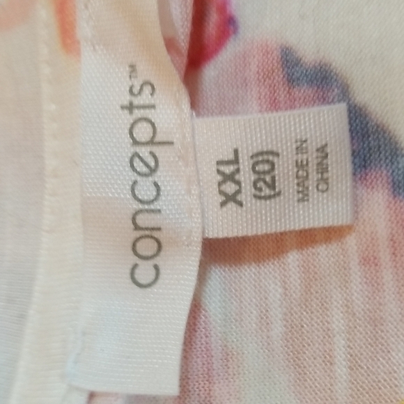 Concepts | Flowy Blossom Sweater - Picture 4 of 9